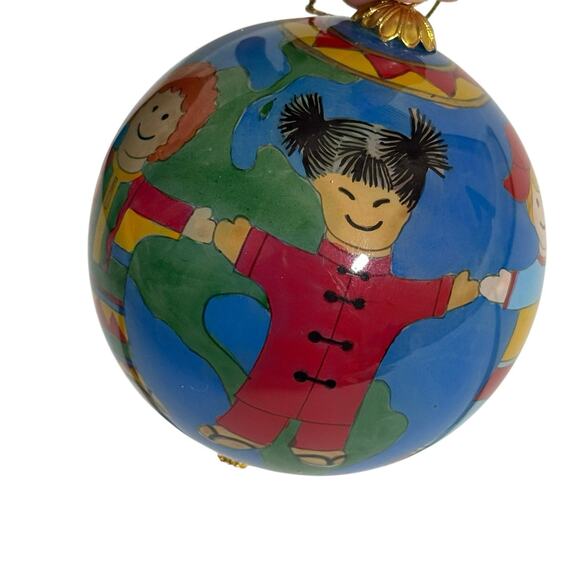 Lie Bien Reverse Painted Children of the World 3” Christmas Ornament 2001 Decor - Picture 3 of 7
